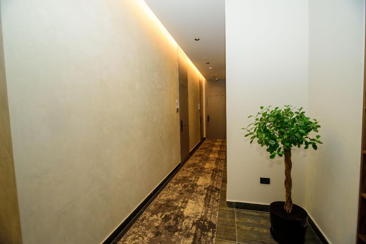 Hotel Zeneli Vlorë 外观 照片